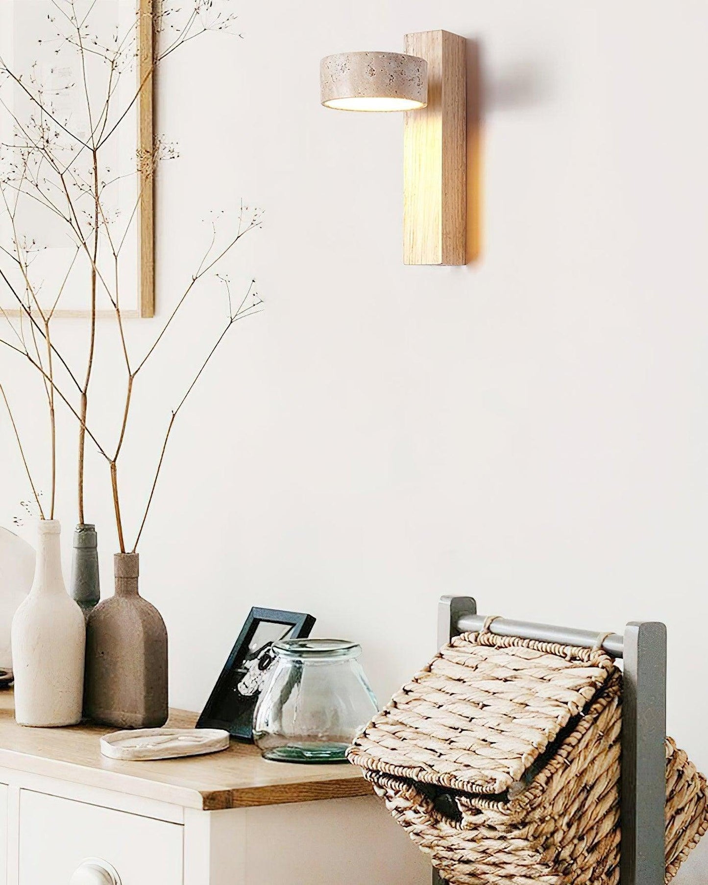 Kyoto | Aplique de Pared en Travertino y Nogal – Luz LED Cálida y Minimalista