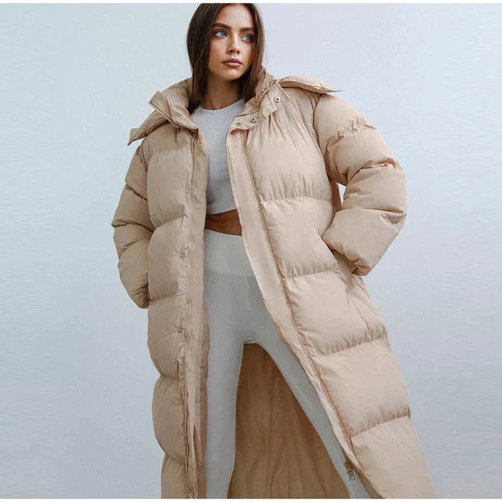 Abrigo Acolchado Largo con Capucha para Mujer – Protección Total para el Invierno