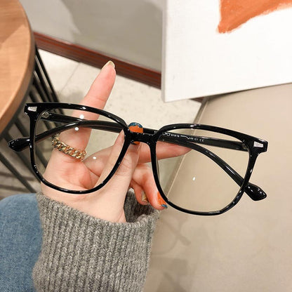 Gafas graduadas para miopía con filtro de luz azul – diseño ligero y cómodo para uso diario