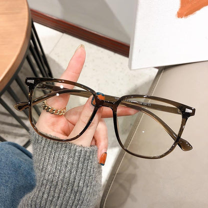 Gafas graduadas para miopía con filtro de luz azul – diseño ligero y cómodo para uso diario