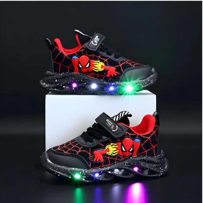 Zapatillas LED para niños – deportivas con luces y diseño de superhéroe